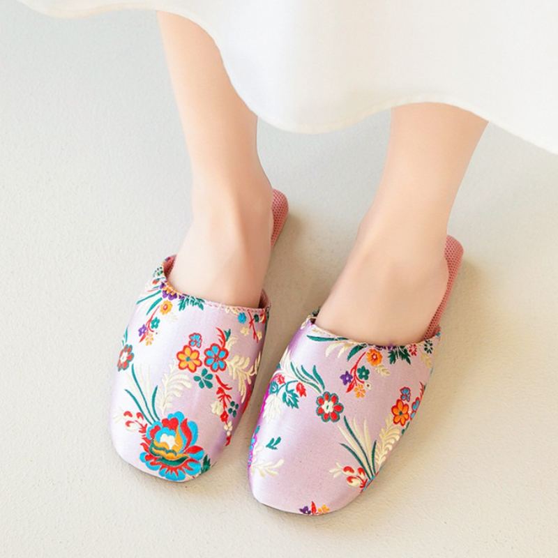 Elegant Chinese Style Embroide - Women'S Shoes Quality review and price
